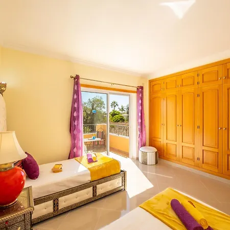 Holiday Home In Guia With Heated Pool Villa Albufeira
