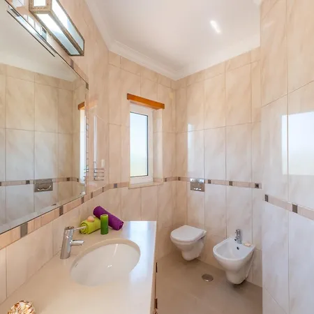 Holiday Home In Guia With Heated Pool * Albufeira