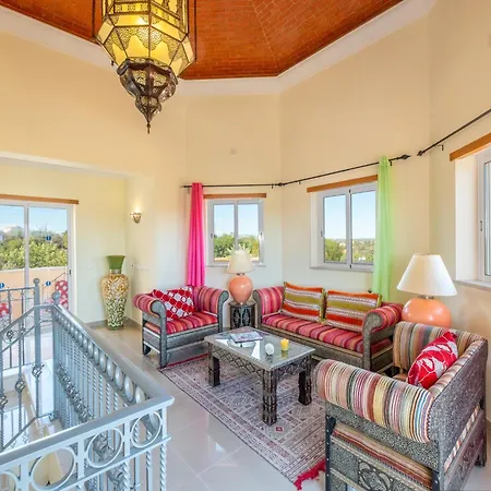Holiday Home In Guia With Heated Pool Villa *